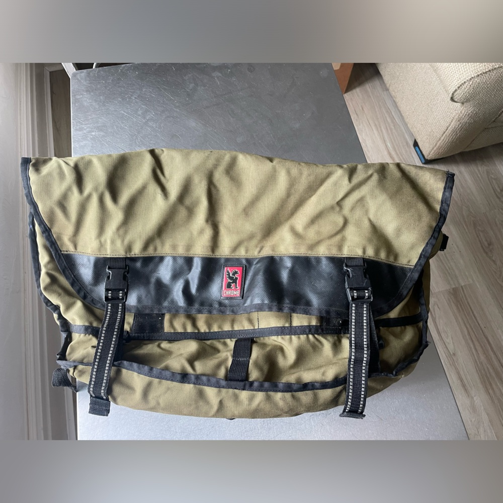 Chrome waterproof large messenger bag